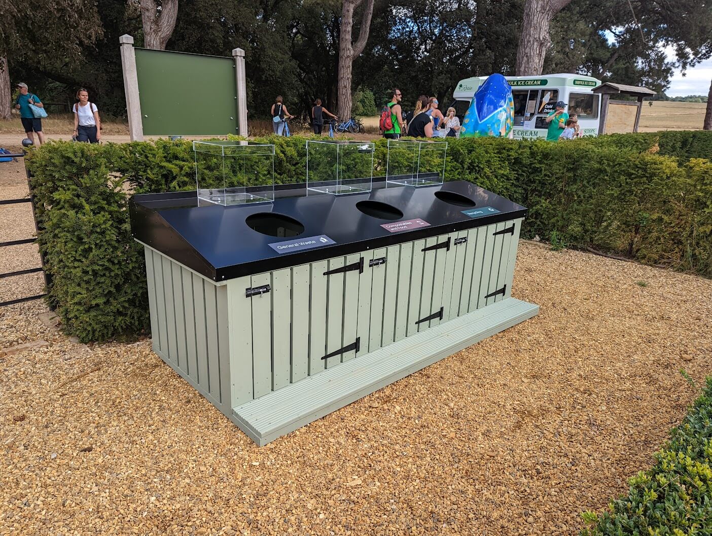 Soanes Signs of Norwich - Specialist Timber Signage - Work Example 19